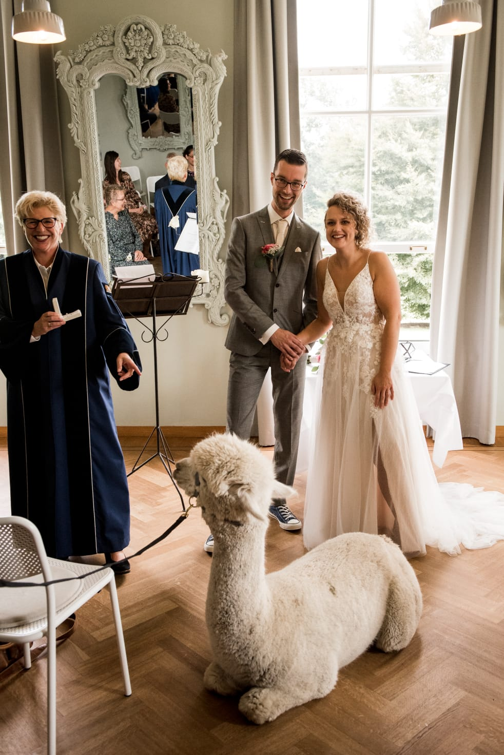 Bijzondere ringdrager bij trouwerij